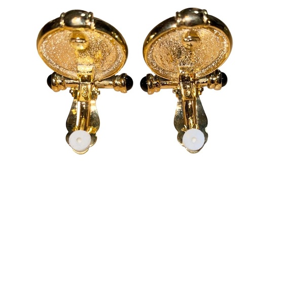 Vintage Park Lane clip-on earrings Gold tone & Black Never Worn elegant detailed - Picture 5 of 5